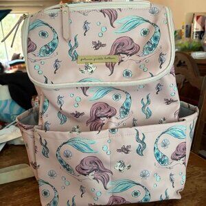 Petunia Pickle Bottom Ariel baby bag